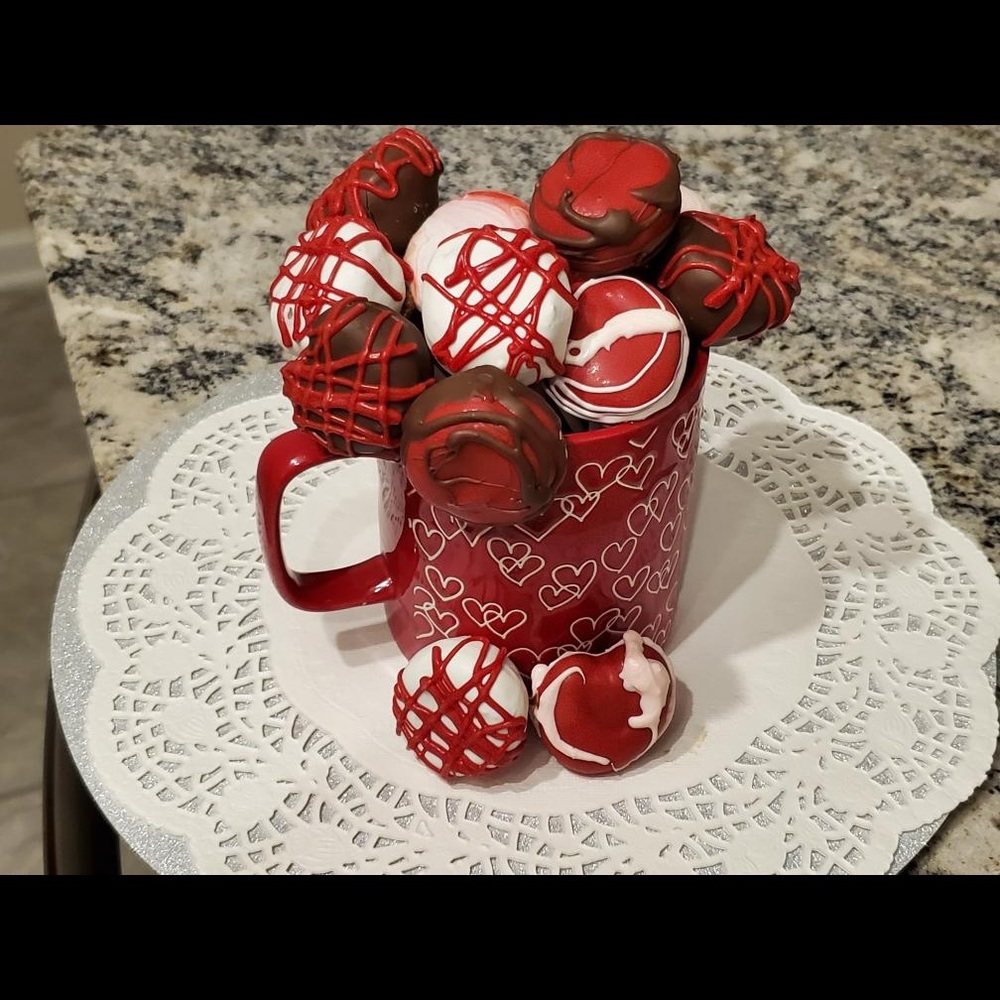 Meet your Posher, Charmise